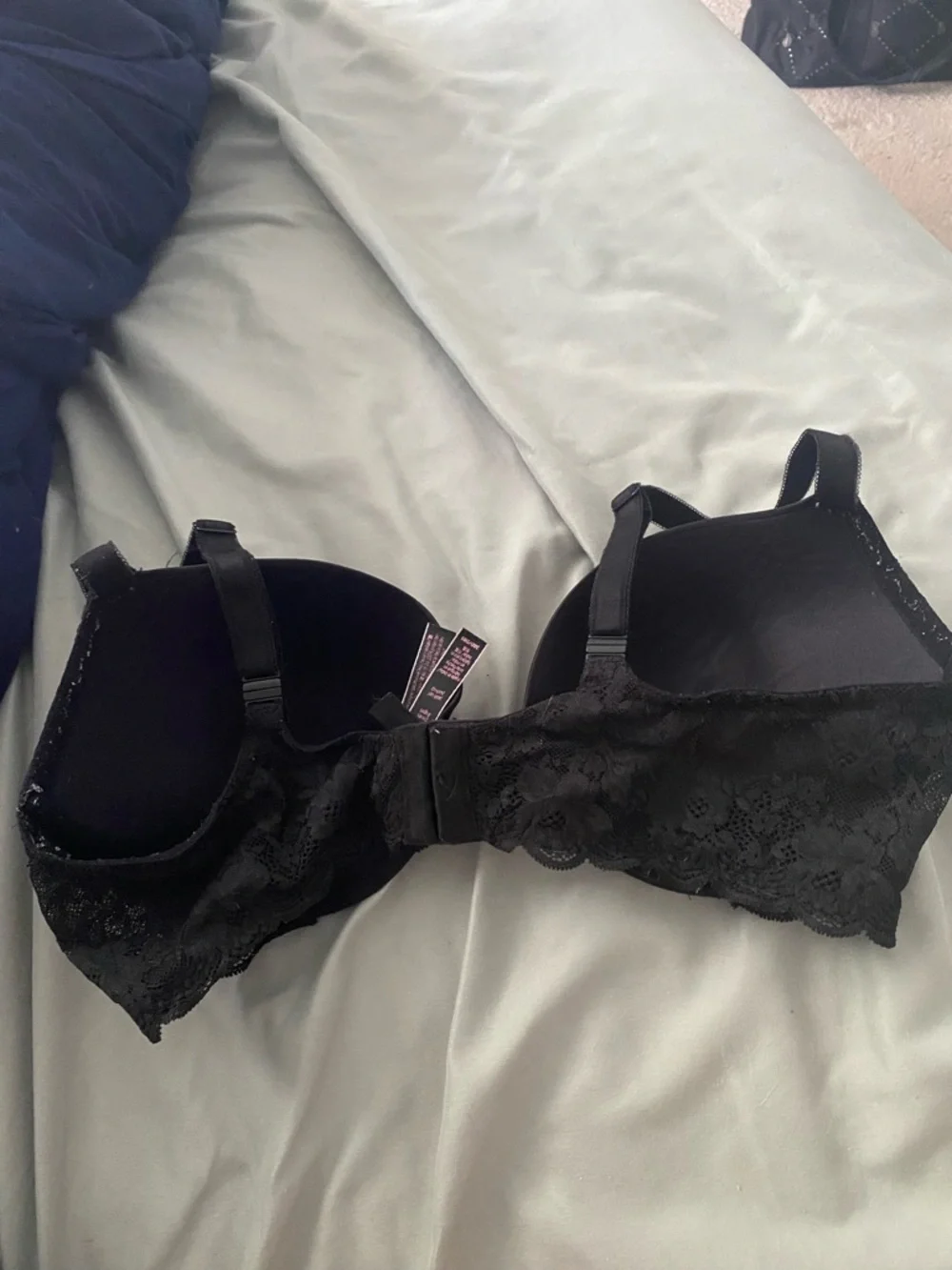 Vs bra - Picture 2 of 5